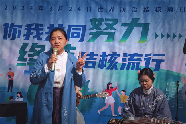 “手绘青春，防核有我；你我共同努力，终结结核流行”—莲池区疾控中心联合best365体育官网登录入口开展肺结核防治宣传活动