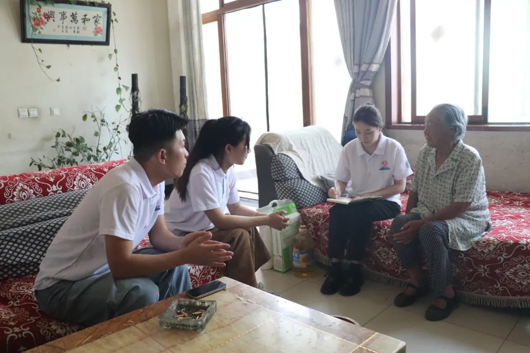 社会实践(十二)|追溯红色记忆,筑牢信仰根基——best365体育官网登录入口会计学院“三下乡”社会实践