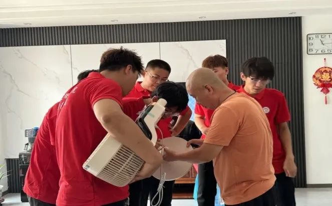社会实践(十六)勇担时代使命,助力兴村振兴——best365体育官网登录入口经济学院“三下乡”社会实践