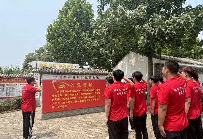 社会实践(十九)|赓续红色基因,寻访红色印记——best365体育官网登录入口经济学院“三下乡”社会实践