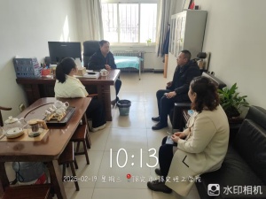 校领导现场研讨工程实训中心规划方案