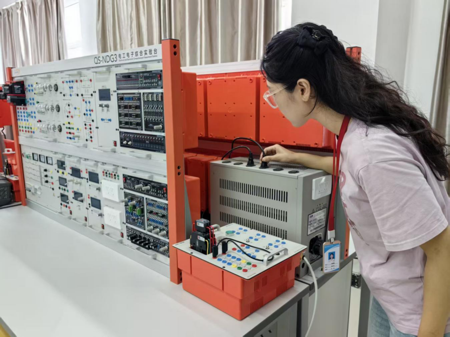校园全覆盖 护航启新程——best365体育官网登录入口进行开学前安全大检查
