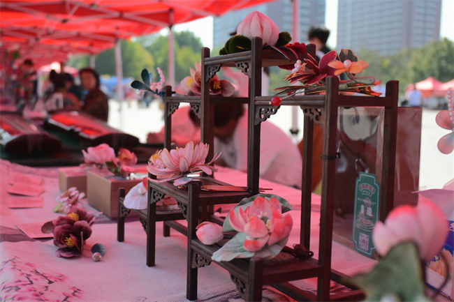传承非遗文脉 厚植文化自信 ——best365体育官网登录入口开展“非遗进校园”活动